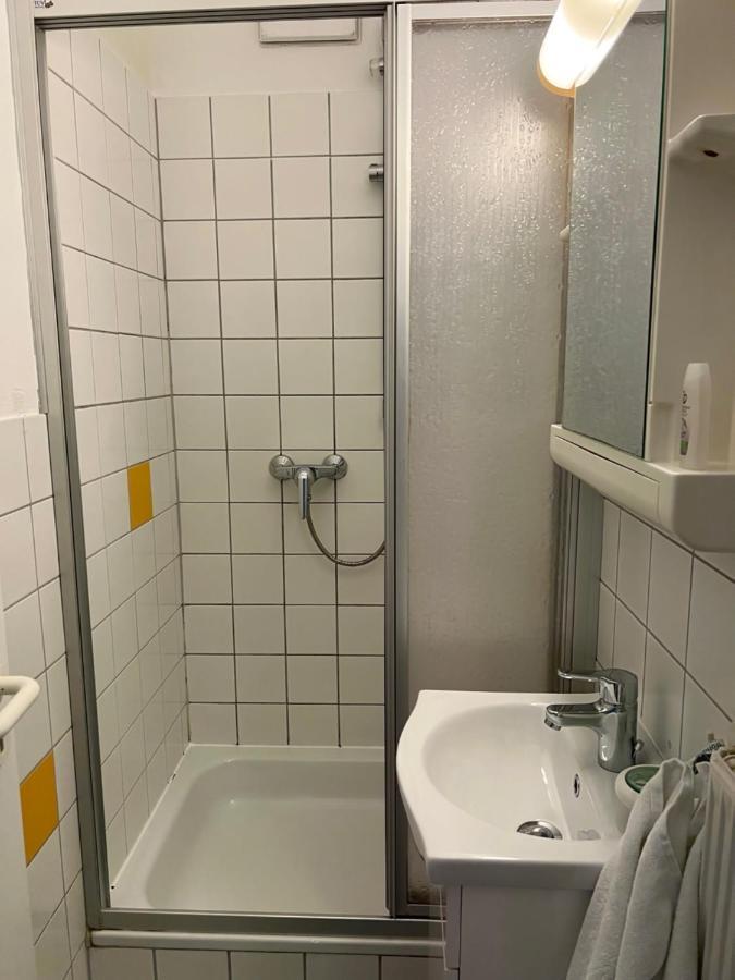 Apartmenthaus Zentrum Komfort Apartments Mit Minikuchen Verschiedener Grossen Kassel Exterior photo